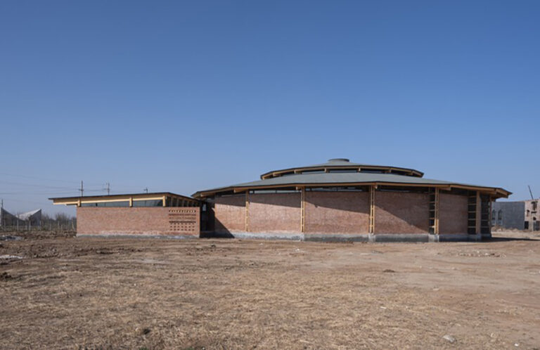 Pavilion E4: A Paradigm Shift in Rural Exhibition Architecture