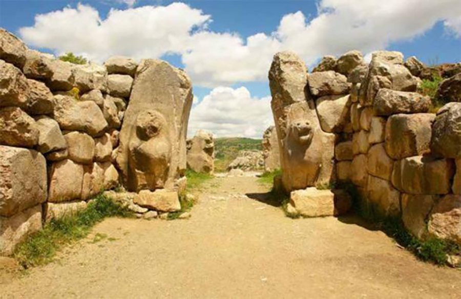 Unveiling an Ancient Ivory Artifact at Hattusa